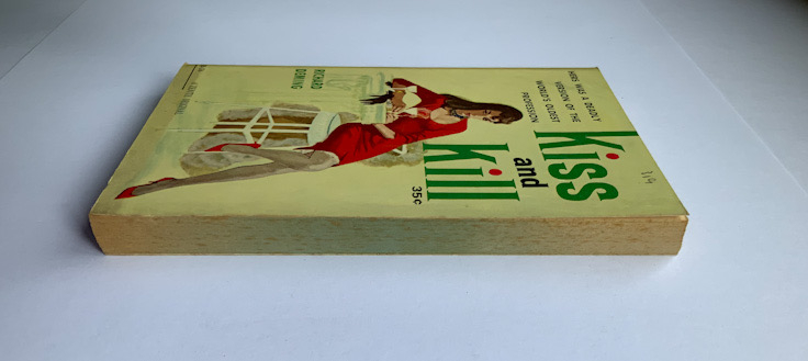KISS AND KILL U.S. pulp fiction crime book 1960